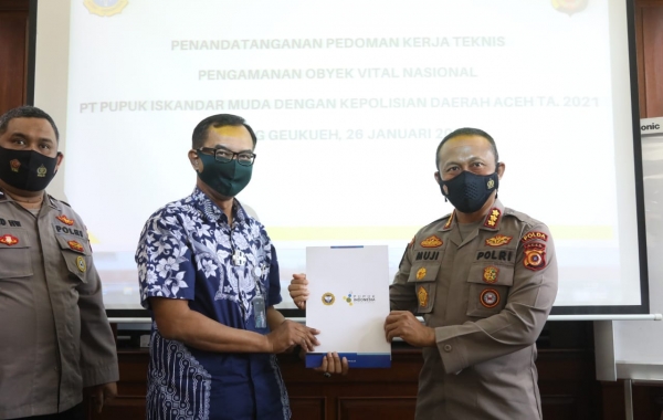 Penandatanganan Pedoman Kerja Teknis Pengamanan Obyek Vital Nasional PT PIM dengan Polda Aceh Tahun 2021